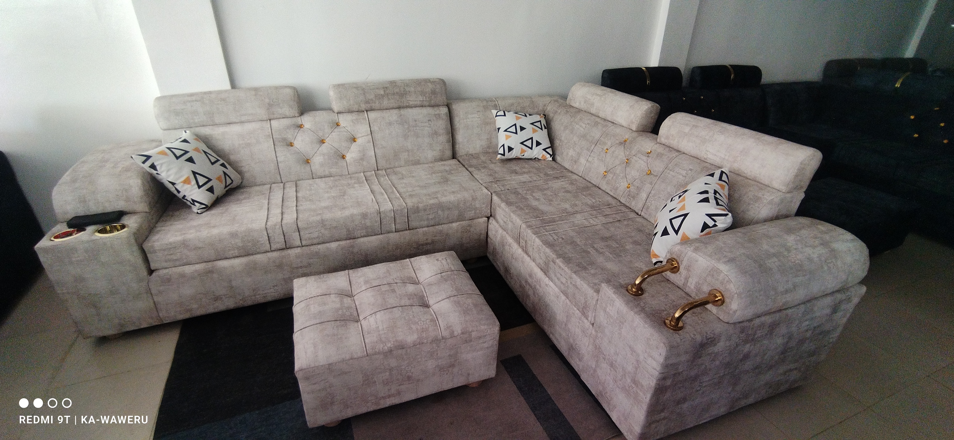 A Fantastic Shopping Experience at UNIQUE SOFA in Njiru, Nairobi