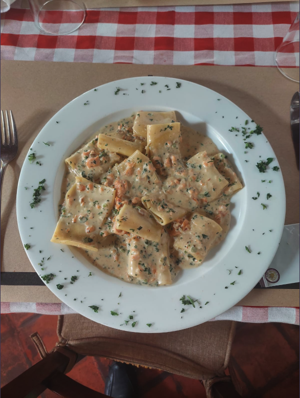 Paccheri al Salmone