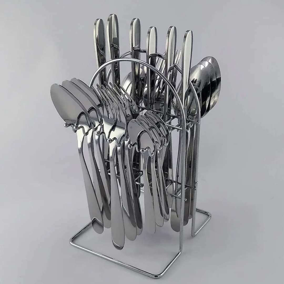24Pc Cutlery Set
