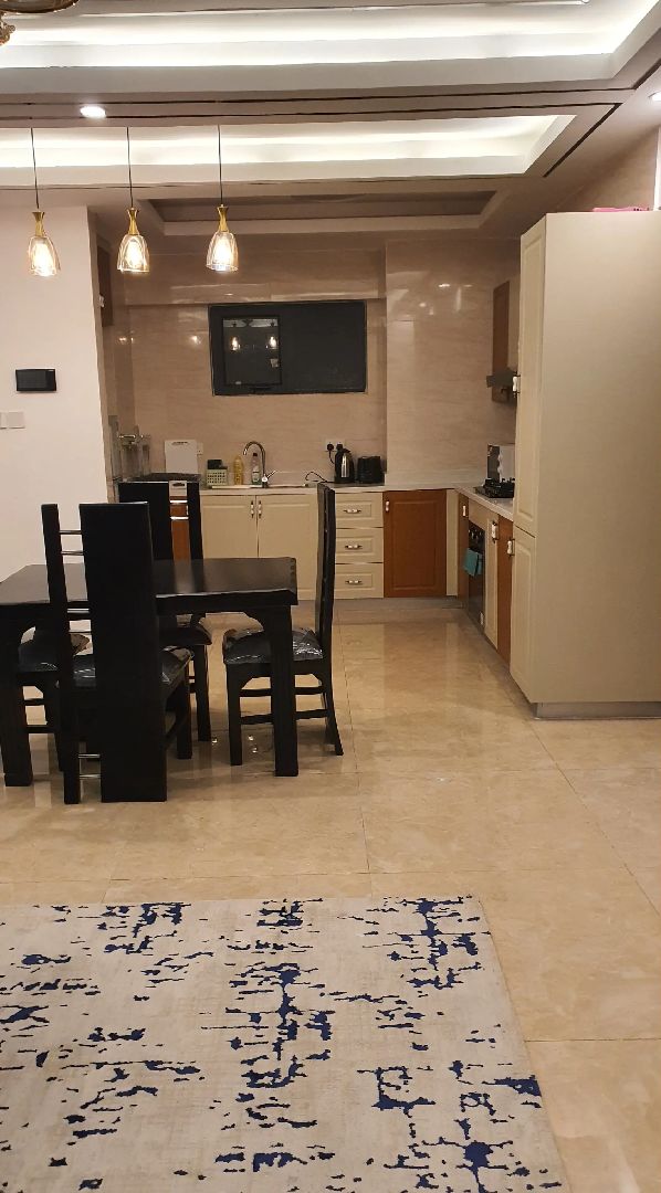 2/3 bedrooms available for booking long and short
