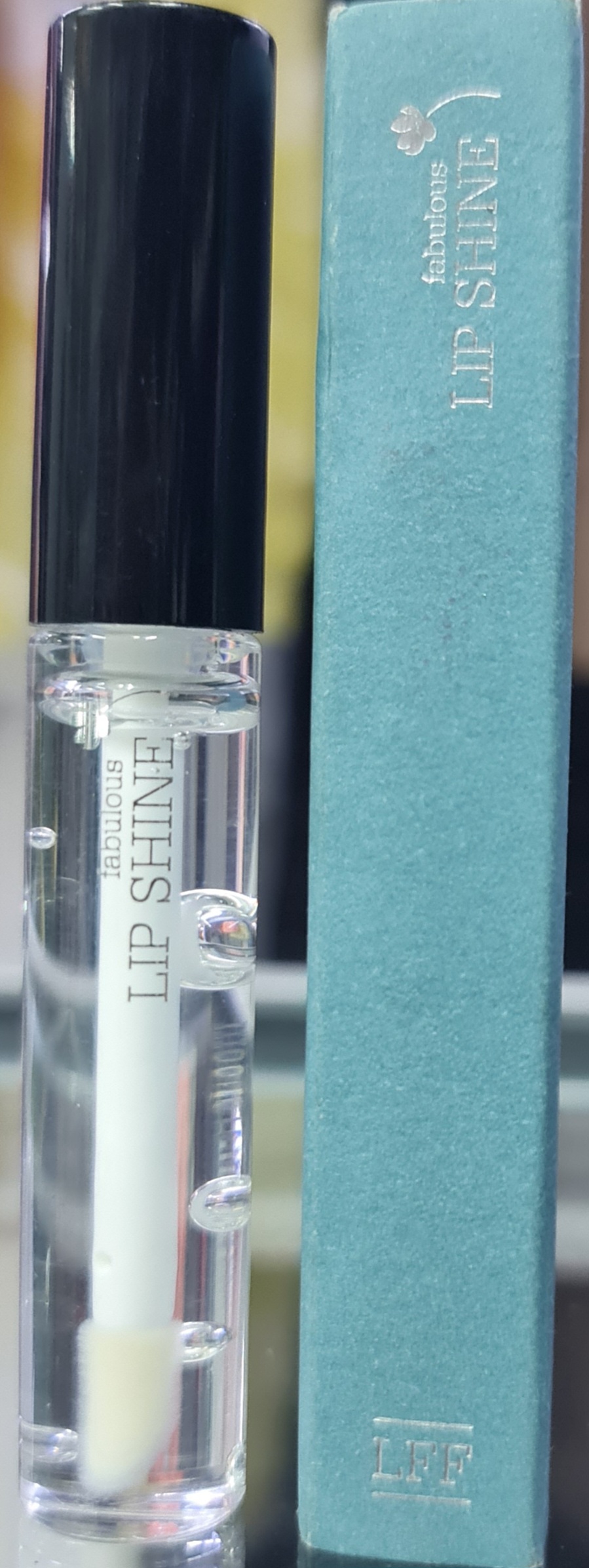 Lip 💋 Shine