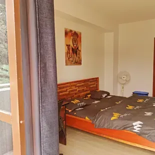 Single Ensuite Room with Balcony